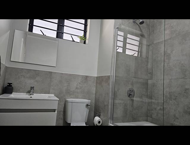 2 BEDROOM APARTMENT FOR SALE IN PARKHAVEN